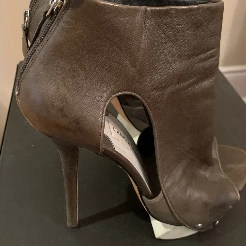 Elegant Green High Heel Ankle Boots - Picture 4 of 8